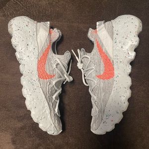 Women’s Nike Space Hippie 04 Size 7.5